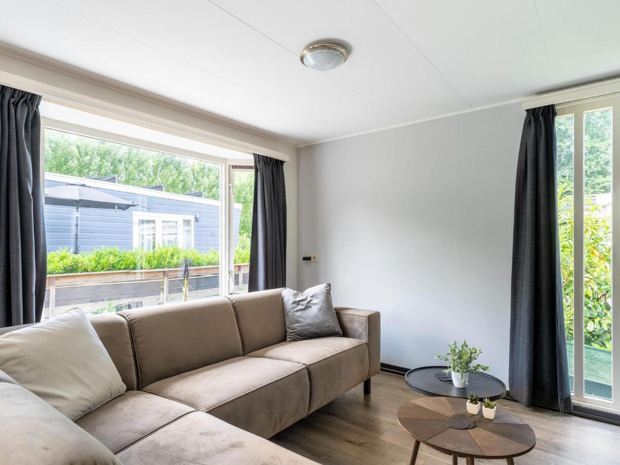 Charming Holiday Home In Kaatsheuvel Near Efteling Exterior photo